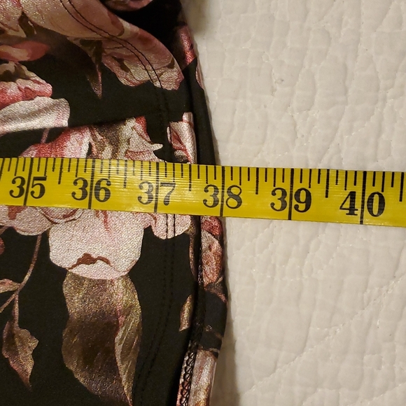 Pink metallic foil blossom floral print Cleo princess cut dress in size XL - Picture 15 of 15